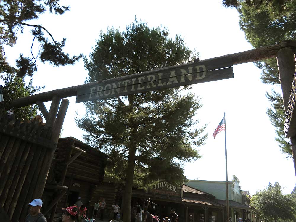 Frontierland Disneyland